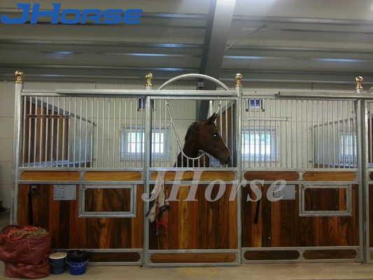 پانل های جلویی غرفه اسب اروپایی پیش ساخته آسان قابل تعویض آسان